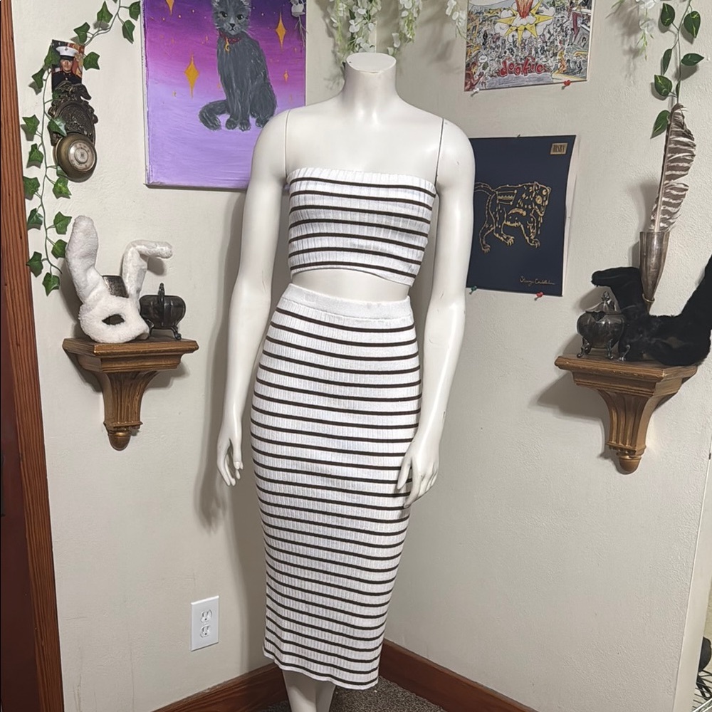 White and Brown Midi Pencil Skirt with Slit